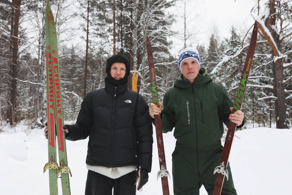Братья Николай и Владимир Клочихины уже седьмой год проводят под Ревдой летние и зимние забеги. Фото Владимира Коцюбы-Белых