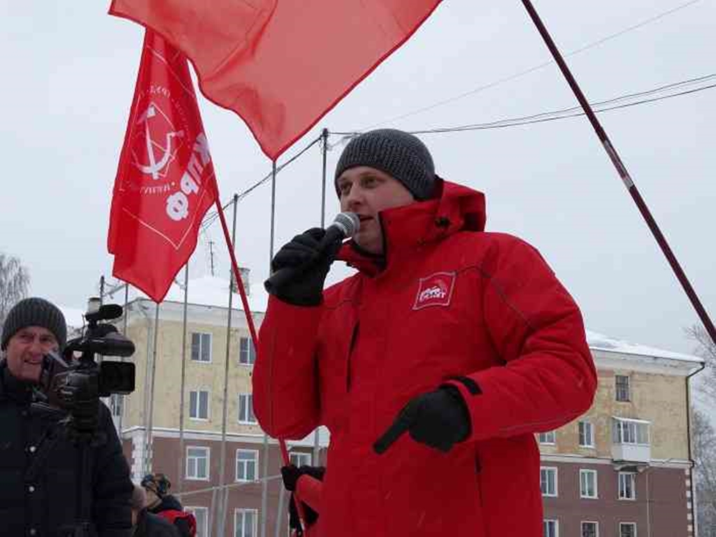 Областной коммунист Александр Ивачев активно проявлял себя на митингах в 2019 году. С тех пор его не было видно и ничего о нем не было слышно. Фото из архива редакции