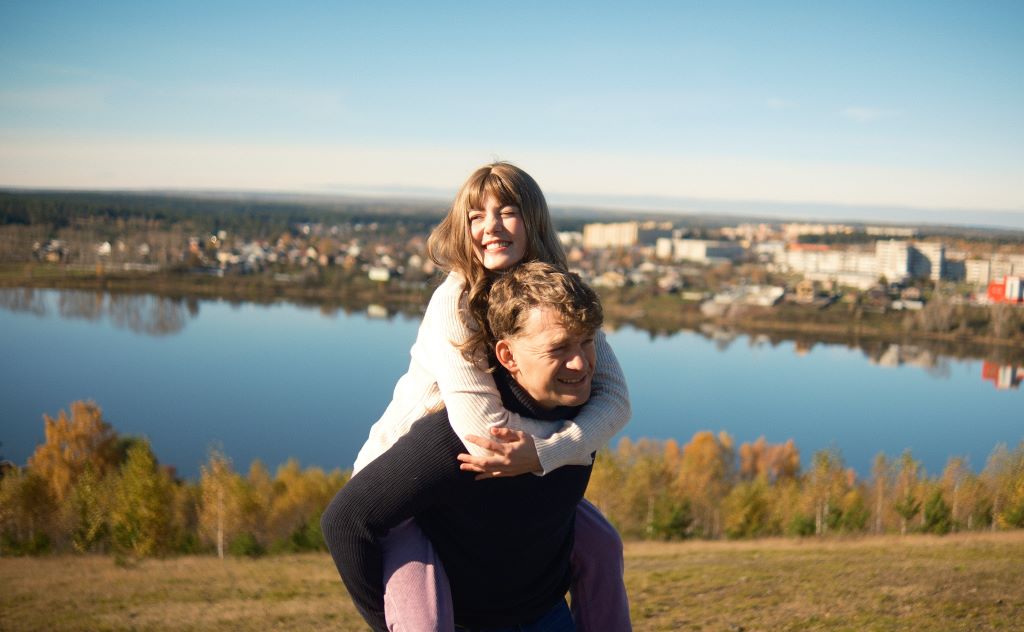 Рината Тимербаева и Алексей Демидов во время съемок на Лысой горе. Фото PR 1-2-3 Production