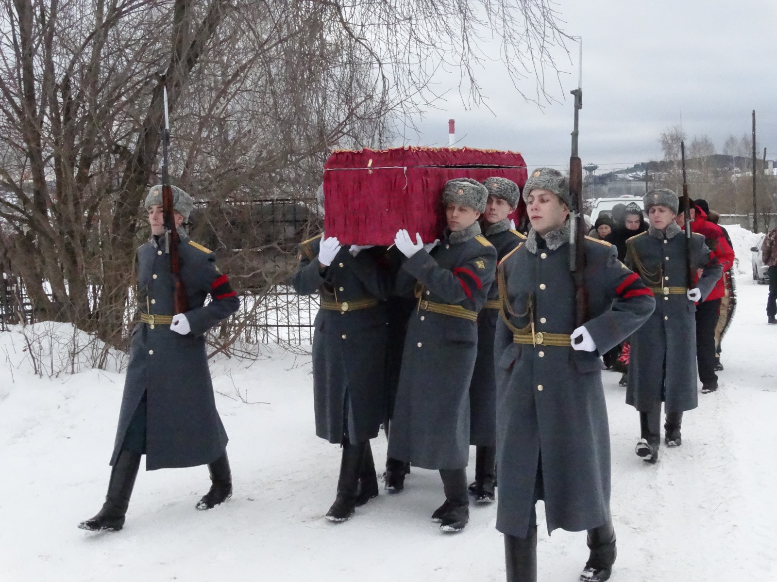 Роман Рудей погиб ещё в ноябре. Похоронили бойца только сейчас. Фото Александра Зиновьева