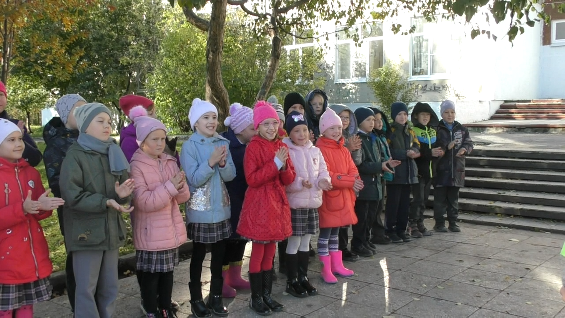 В Ревде школьники дали клятву соблюдать правила дорожного движения Ревда  новости