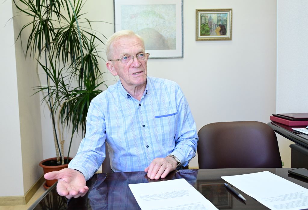 Александр Харитонов рассказал, какие прививки стоит сделать, чтобы летний отдых не был испорчен. Фото предоставлено ГАУЗ СО ОЦОЗМП